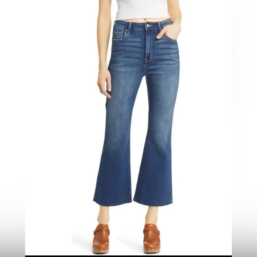 Hidden Happi Raw Hem High Waist Crop Flare Jean Blue Size 31